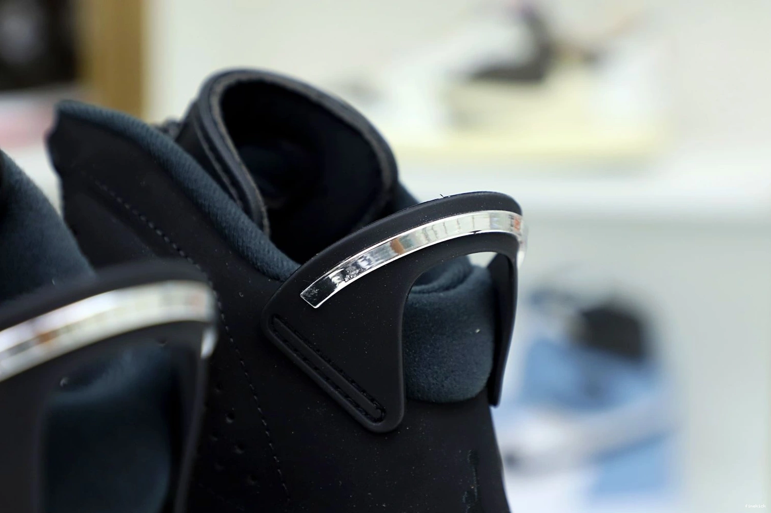 6 JORDAN CHROME AIR 1001